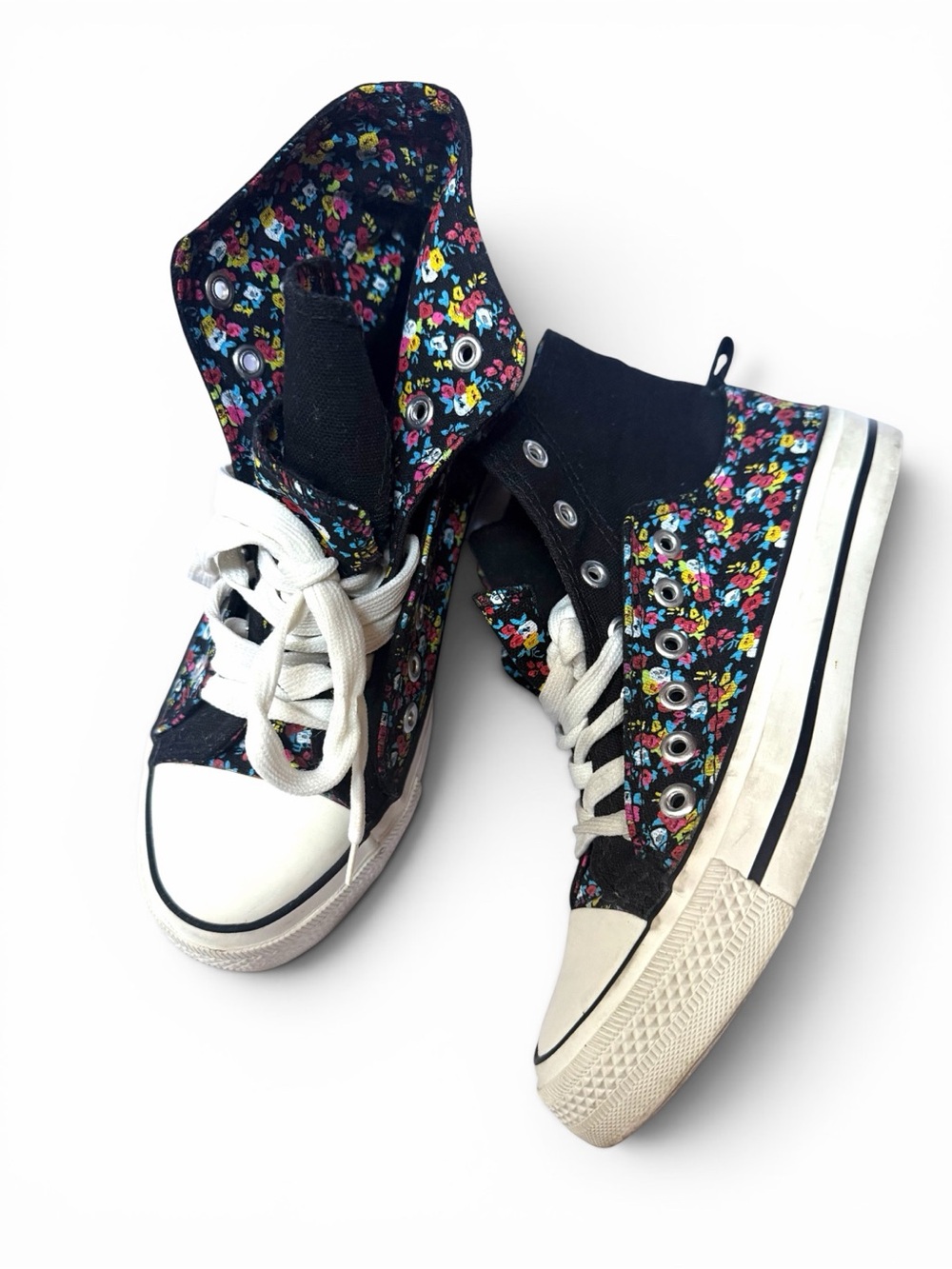 Wet Seal Black Floral hi top flip down variety ways to wear Lace-Up Shoe